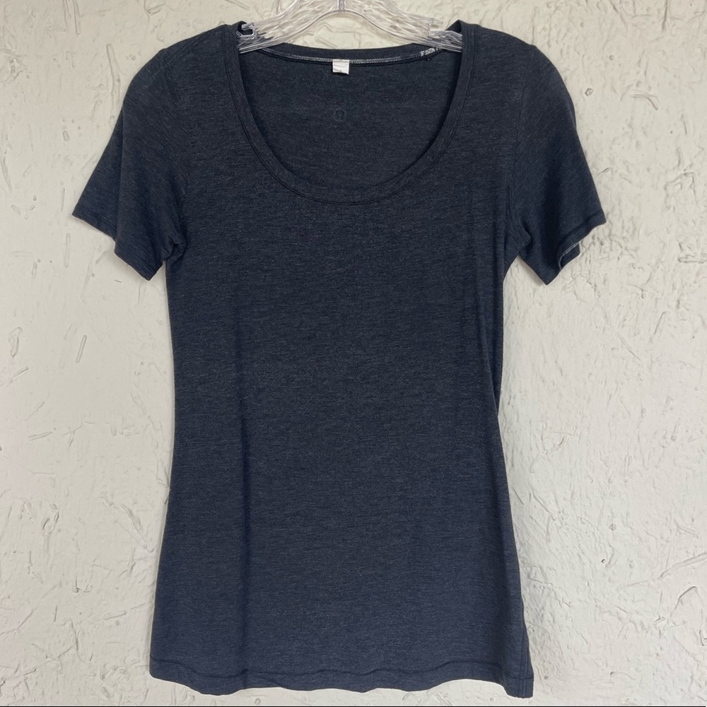 LULUEMON SHIRT